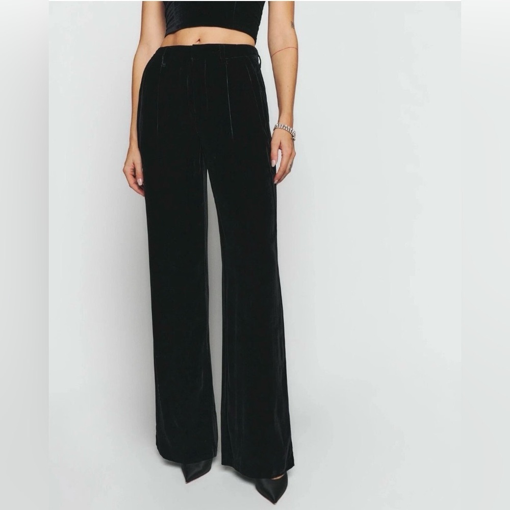 Reformation Women’s Velvet Black Silk Wide Leg Trousers Size 4p High Rise
